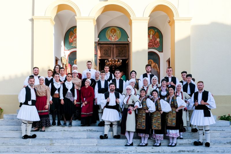 Ο Λαογραφικός Ομιλος της ΓΕΑ στις εορταστικές εκδηλώσεις των Αγίων Αποστόλων στην Κύθνο