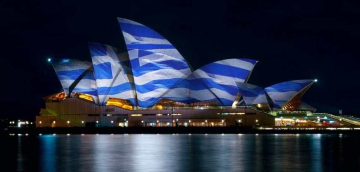 Στα χρώματα της γαλανόλευκης εμβληματικά κτήρια σε όλο τον κόσμο