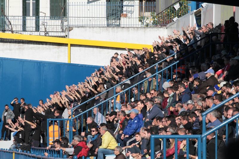Θετικοί σε οργανωμένες μετακινήσεις οι Χρυσοχοϊδης και Αυγενάκης