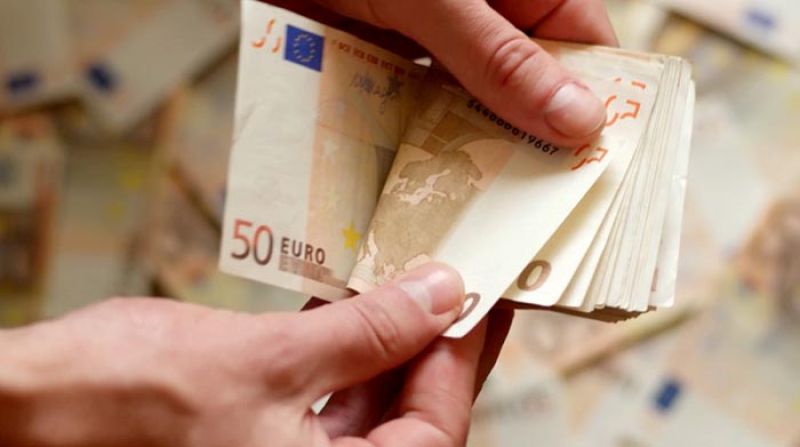 Οι αναλυτικοί πίνακες για τις νέες αποδοχές συνταξιούχων και δημοσίων υπαλλήλων από την πρωτοχρονιά