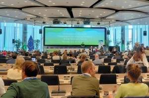 Η λίμνη Τριχωνίδα στις Βρυξέλλες για το Mission Ocean and Waters Forum – φωτο