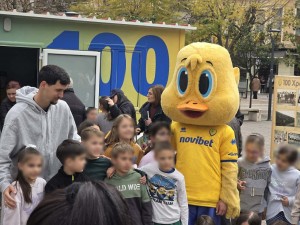 Χαμόγελα στο περίπτερο του Παναιτωλικού με… Πανέτο και Κόγιτς (φωτο)