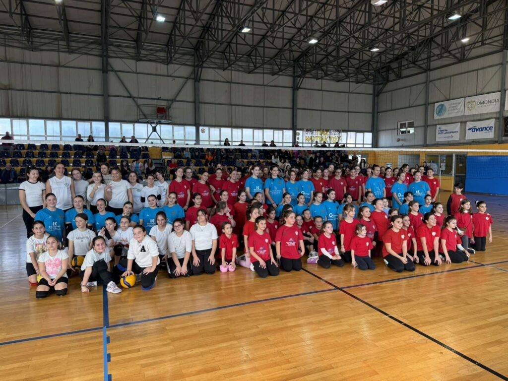 Χριστουγεννιάτικη γιορτή βόλεϊ στη Ναύπακτο – Συμμετείχε ο «Ακαρνάν» Αγρινίου