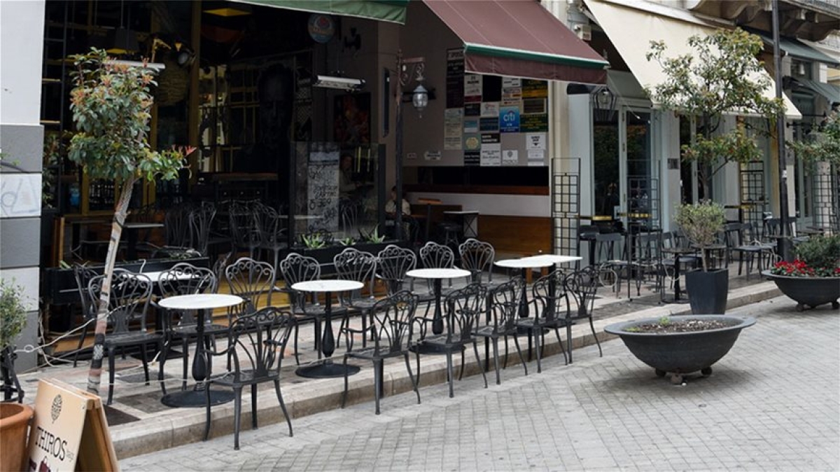 Νέα μέτρα στήριξης των εργαζομένων: Αναστολές χωρίς απολύσεις, επίδομα 534 ευρώ και τηλεργασία – Ποιοι τα δικαιούνται
