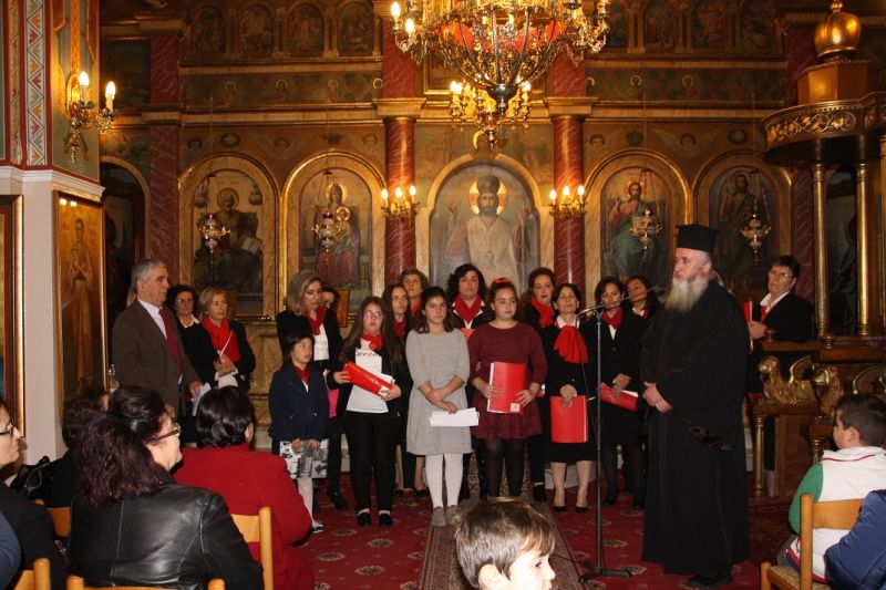 Επιτυχημένη εκδήλωση για την Γιορτή της Μητέρας στα Καλύβια Αγρινίου