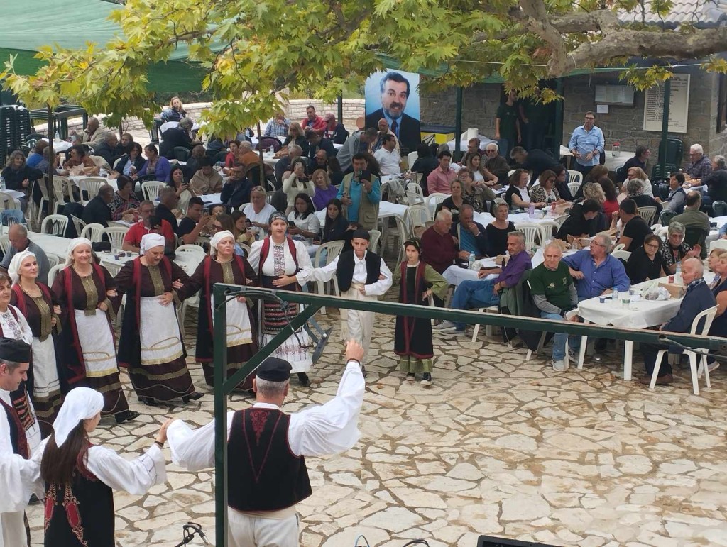 Με πολύ κέφι η 20η γιορτή καστάνου στον Άγιο Δημήτριο Ναυπακτίας