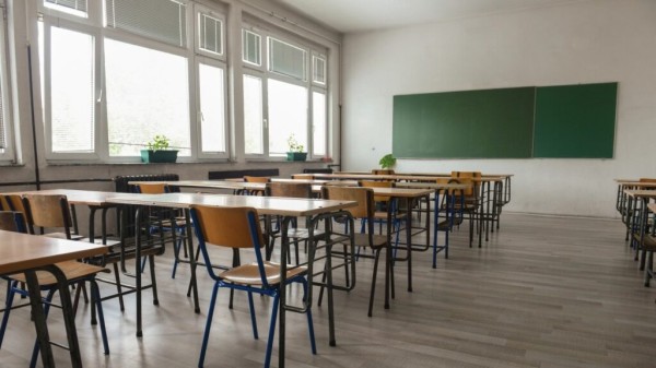 Σχολεία: Πρώτο κουδούνι αύριο Πέμπτη με αγιασμό και νέα βιβλία – Πρώτη ημέρα μαθημάτων την Παρασκευή