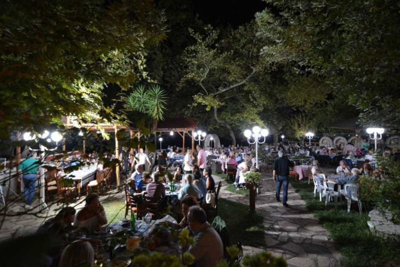 Η τελευταία βραδιά του καλοκαιριού με αθερίνα (ΦΩΤΟ+VIDEO)