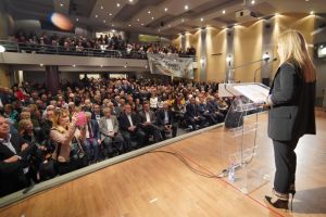 Συγκλονιστική  συγκέντρωση  – Παράσταση Νίκης για την Χριστίνα Σταρακά