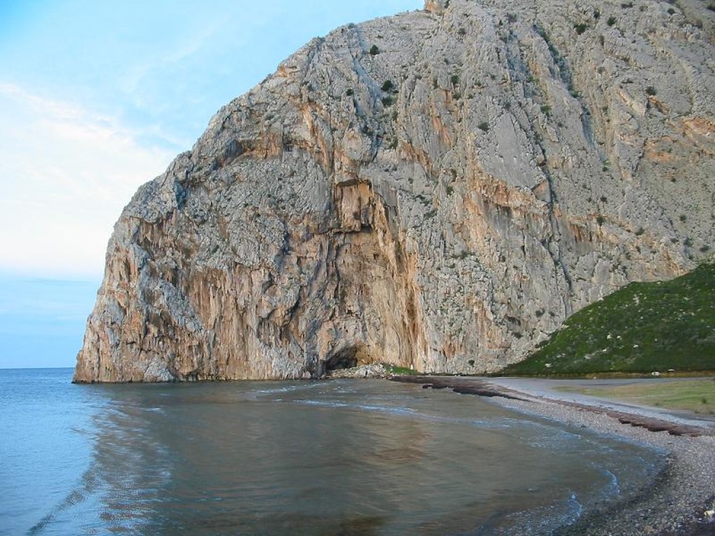 Ποιά ήταν η “Αντίπατρα”, η λίμνη “Μάλαινα” και το όρος “Όζον” στην Βυζαντινή Αιτωλοακαρνανία