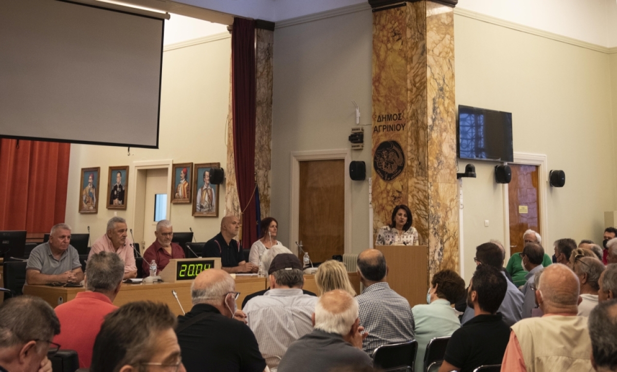Παρουσιάστηκε το βιβλίο (συλλογή διηγημάτων) του Γιώργου Παληγεώργου «Χωρίς Βαλίτσα»