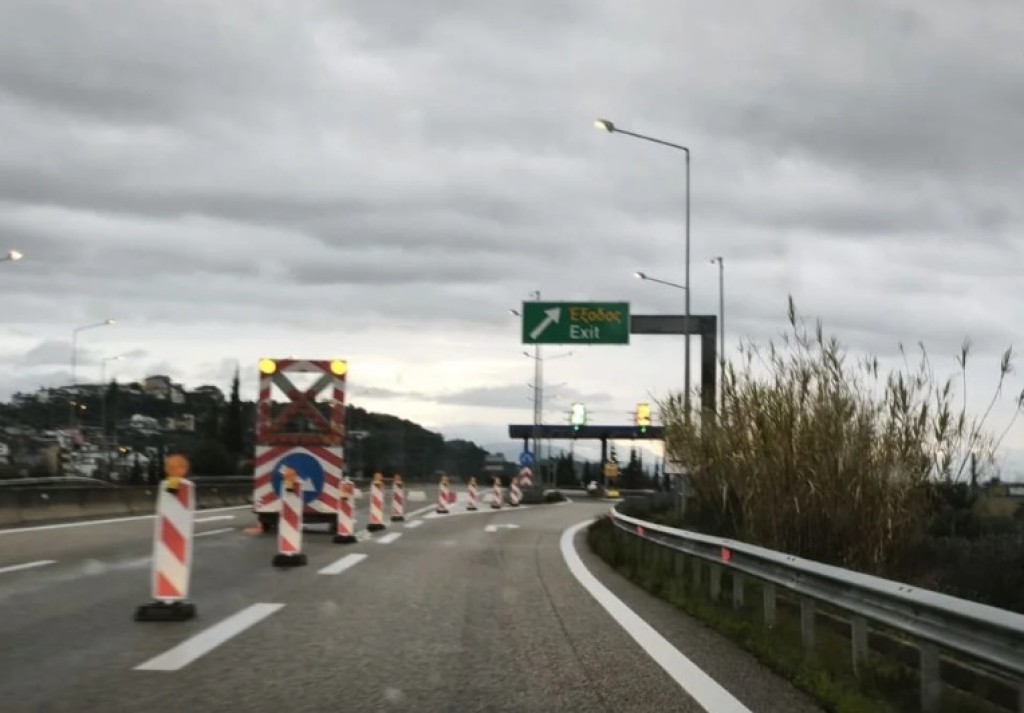 Διόδια χωρίς δρόμο στην Ιόνια – Χρεώσεις σε Τέροβο και Άρτα ενώ ο άξονας παραμένει κλειστός