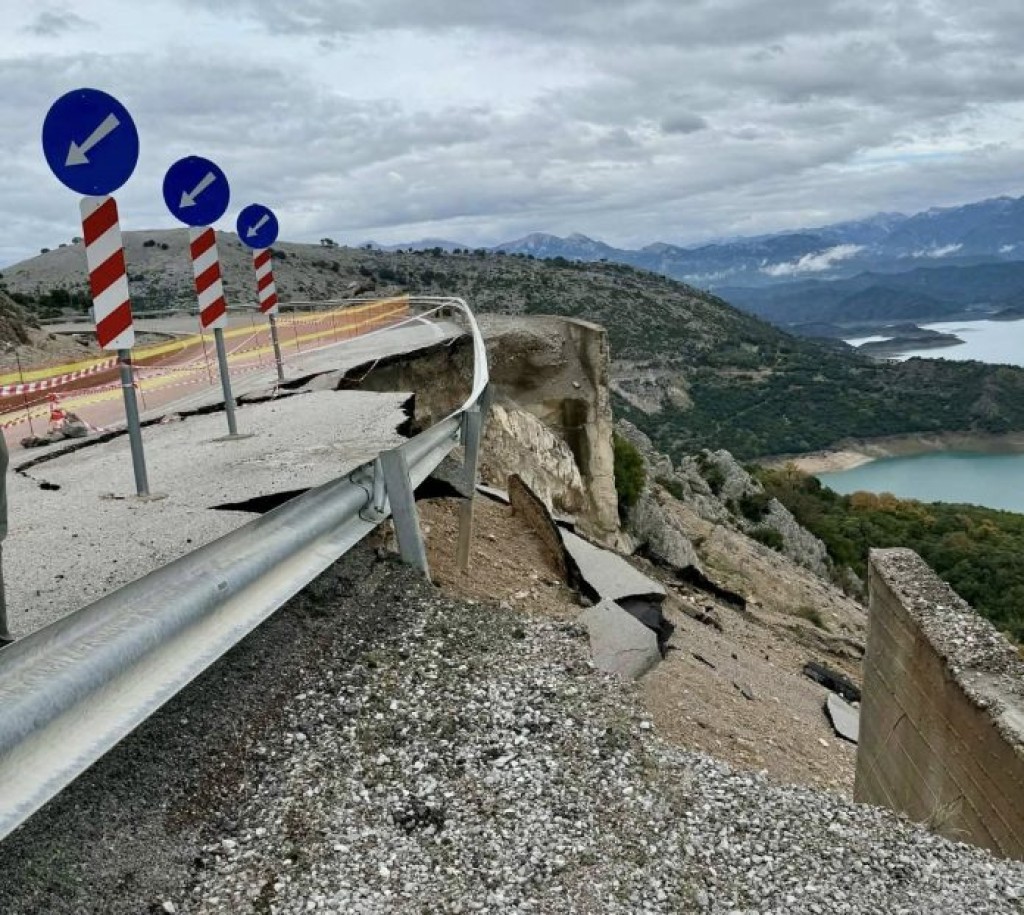 Δρόμος Αλευράδα – Γέφυρα Τατάρνας: Σε ομηρία οι πολίτες