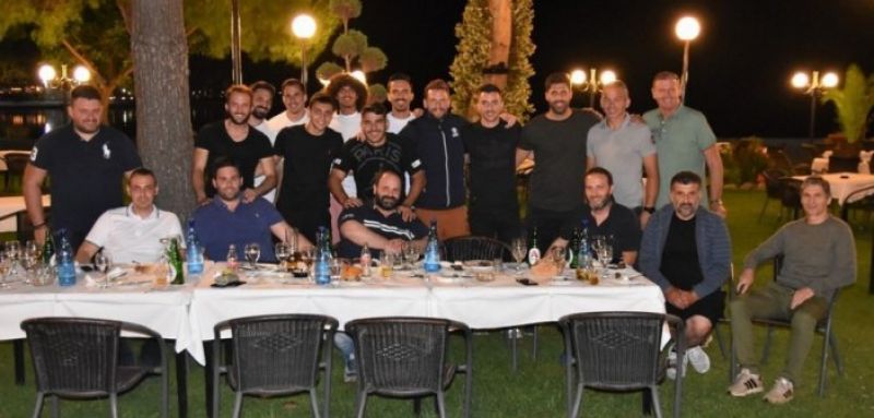 Αποχαιρετιστήριο τραπέζι για την ΑΕΜ (φωτο)