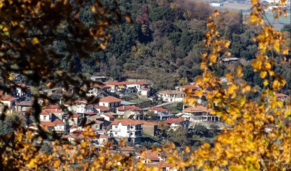 Μακρυνεία: Δώρισε το οικόπεδο της στην Κοινότητα-Ποιος ο σκοπός