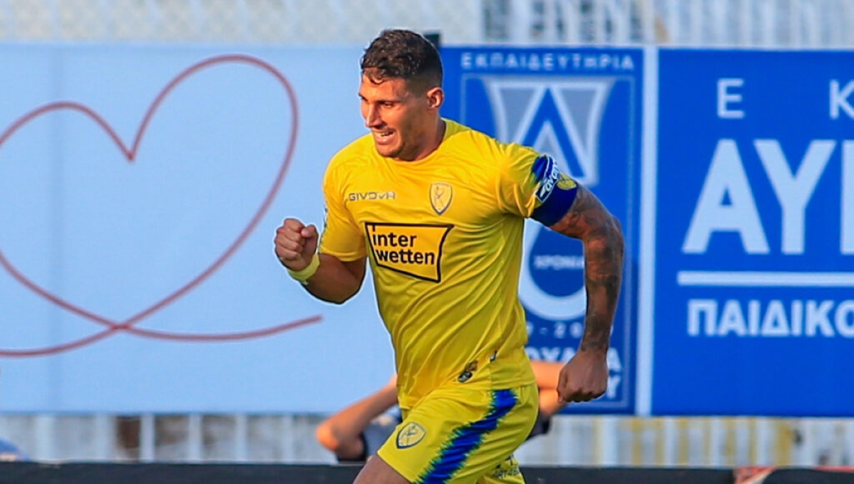 Η Super League για τον Καρέλη
