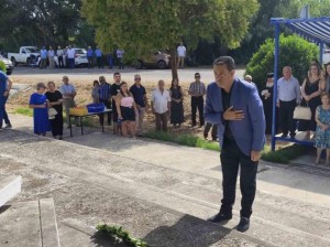 Καλύβια Αγρινίου: Σε κλίμα συγκίνησης η επιμνημόσυνη δέηση για τους 59 πατριώτες που εκτελέστηκαν από ναζιστικά στρατεύματα