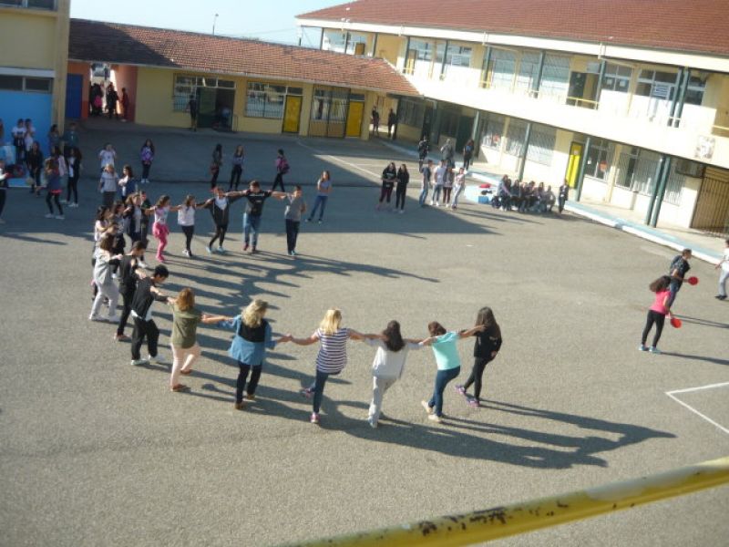 Πανελλήνια Ημέρα Σχολικού Αθλητισμού στο Γυμνάσιο Αιτωλικού (φωτο)