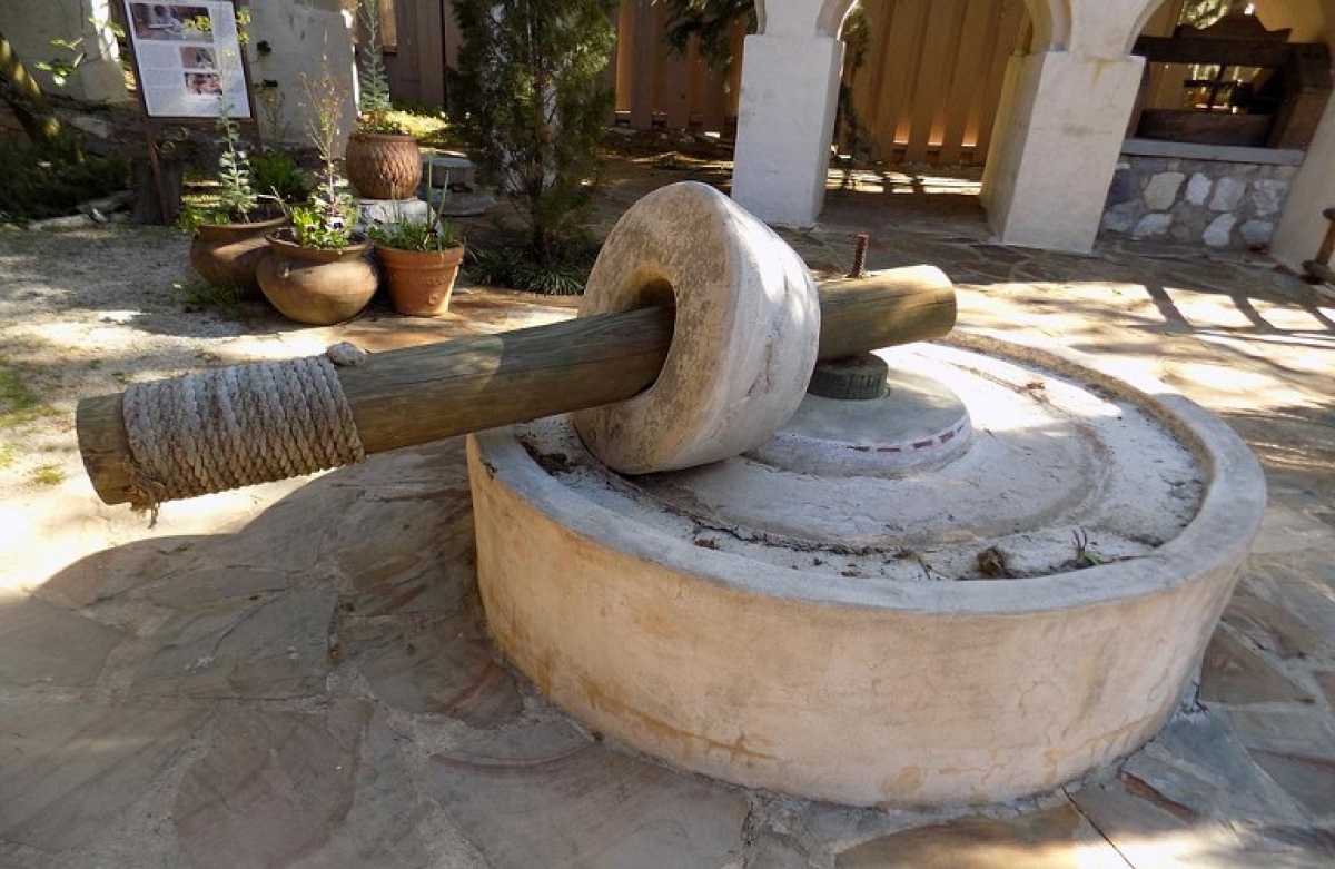 Έρχονται τα επισκέψιμα Ελαιοτριβεία, Ζυθοποιεία και Τυροκομεία