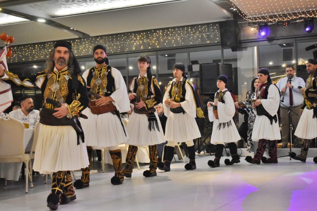 Αγρίνιο: Οι Σταυραετοί Αγράφων γλέντησαν με την ψυχή τους