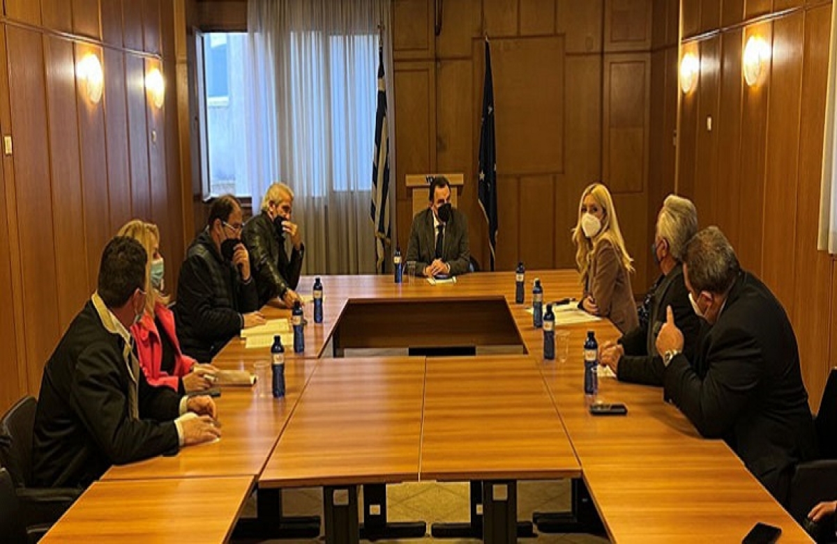 Συνάντηση Γεωργαντά με καπνοπαραγωγούς