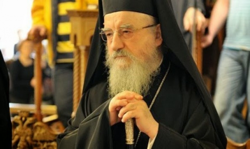 Η Ιερά Μητρόπολη Αιτωλ/νιας δεν δίνει πολιτική κατεύθυνση για το δημοψήφισμα