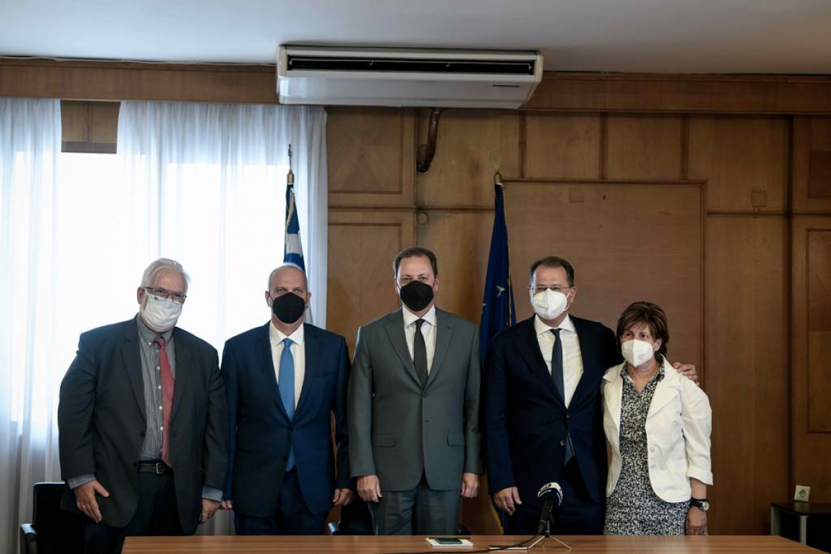 Σπήλιος Λιβανός : Αποχαιρετώ έναν καλό συνεργάτη που θα στηρίξει τον πρωτογενή τομέα και από τη νέα του θέση.  Υποδέχομαι έναν φίλο, με γνώση του αγροτικού τομέα και μεράκι για δουλειά