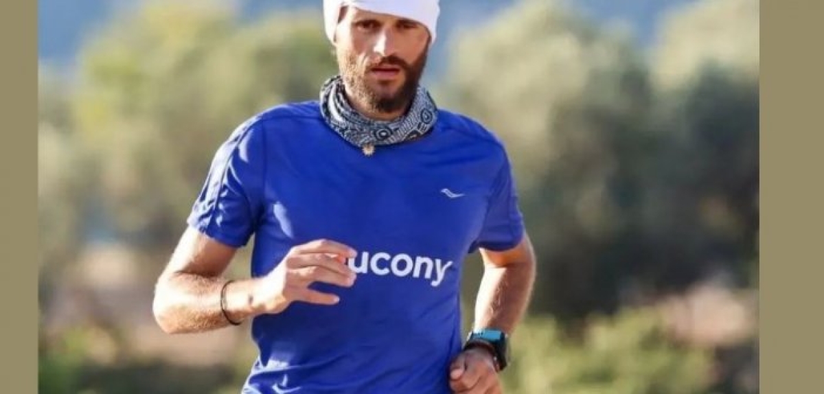 SPARTATHLON: Πέρασε 1ος ο Φώτης Ζησιμόπουλος και συνεχίζει!