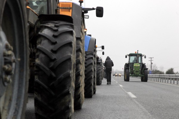 ΟΠΕΚΕΠΕ: Αποφασισμένοι να βγάλουν τα τρακτέρ στους δρόμους οι αγρότες – Στις 23 Νοεμβρίου η κρίσιμη σύσκεψη