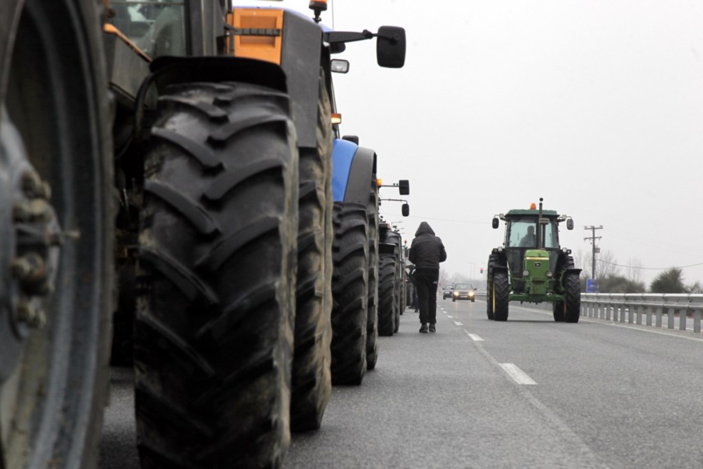 ΟΠΕΚΕΠΕ: Αποφασισμένοι να βγάλουν τα τρακτέρ στους δρόμους οι αγρότες – Στις 23 Νοεμβρίου η κρίσιμη σύσκεψη