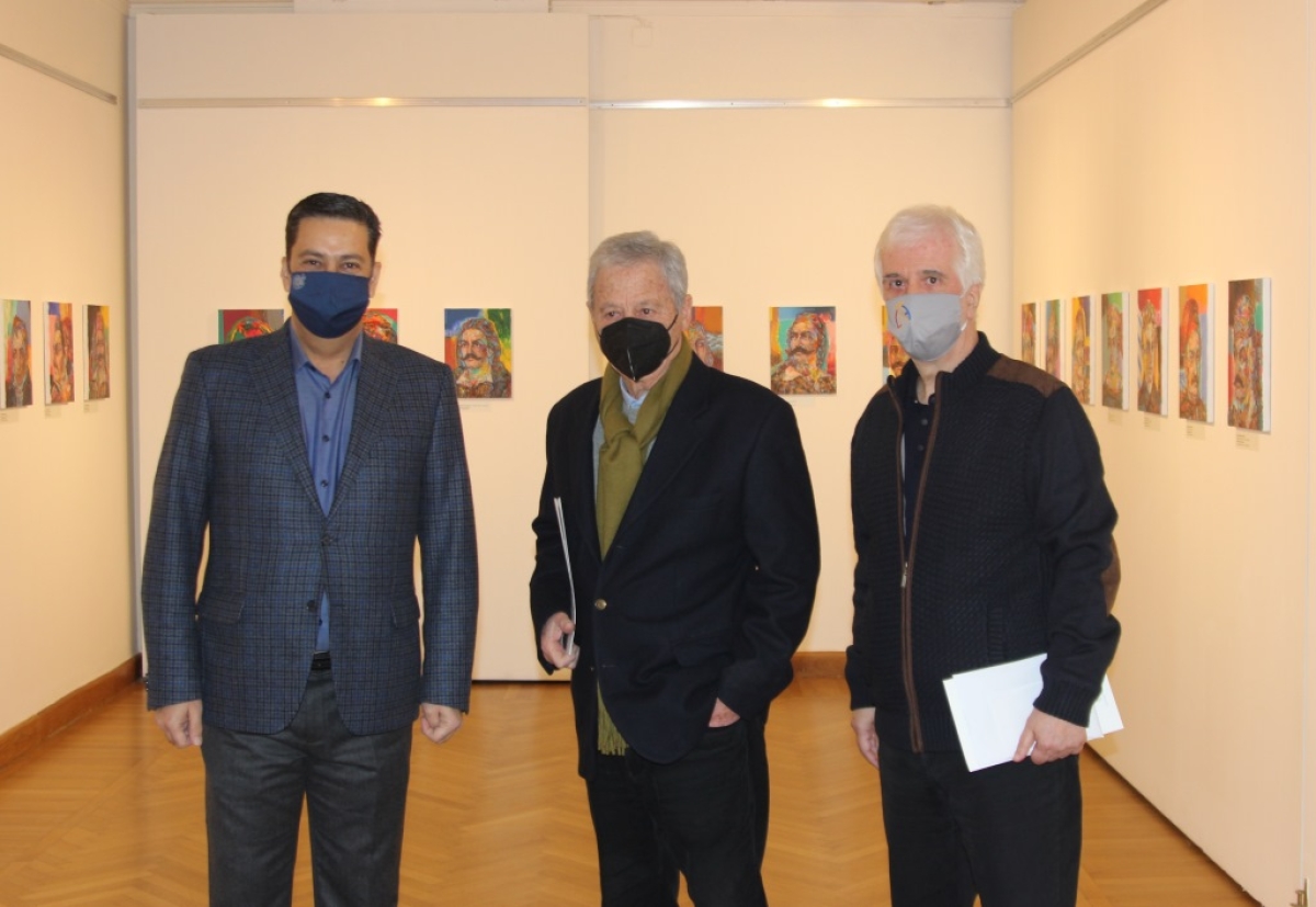 Παρουσία του ζωγράφου έγιναν τα εγκαίνια της έκθεσης: “ΓιάννηςΨυχοπαίδης - Μορφές του ‘21” που φιλοξενείται στην Δημοτική Πινακοθήκη Αγρινίου