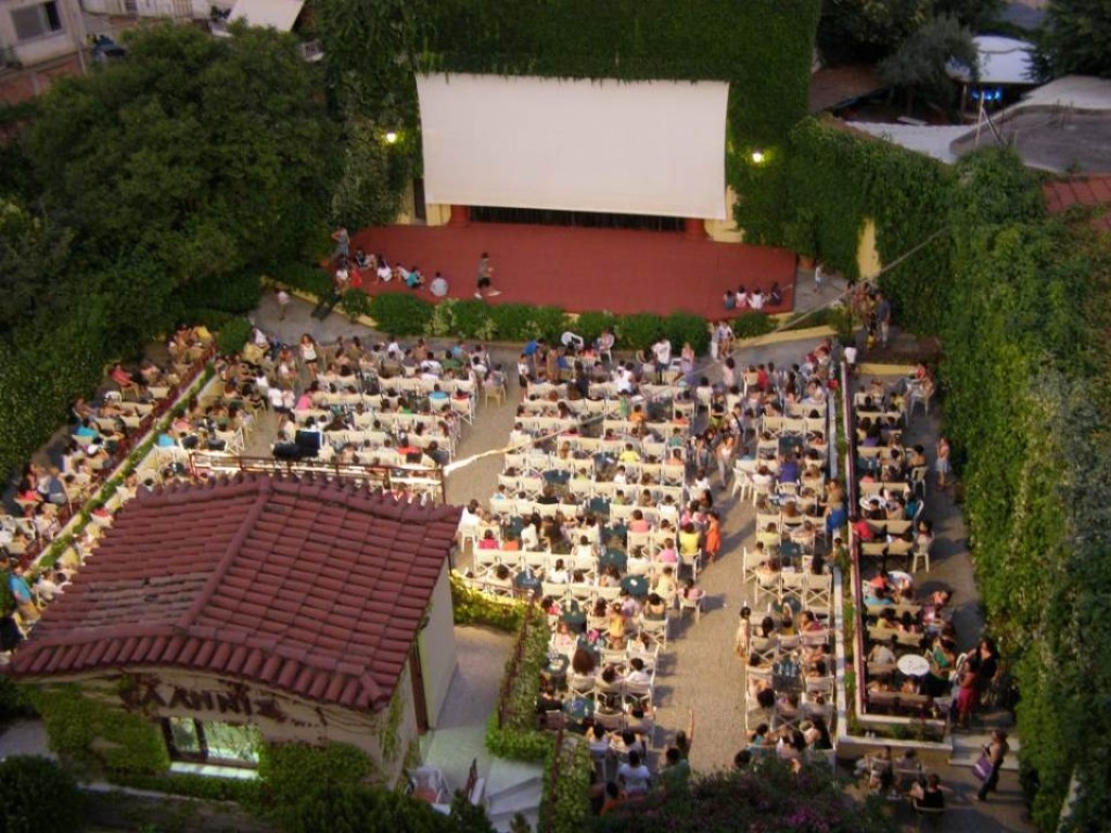 Καλό χειμώνα! Ραντεβού του χρόνου στο «ΕΛΛΗΝΙΣ»