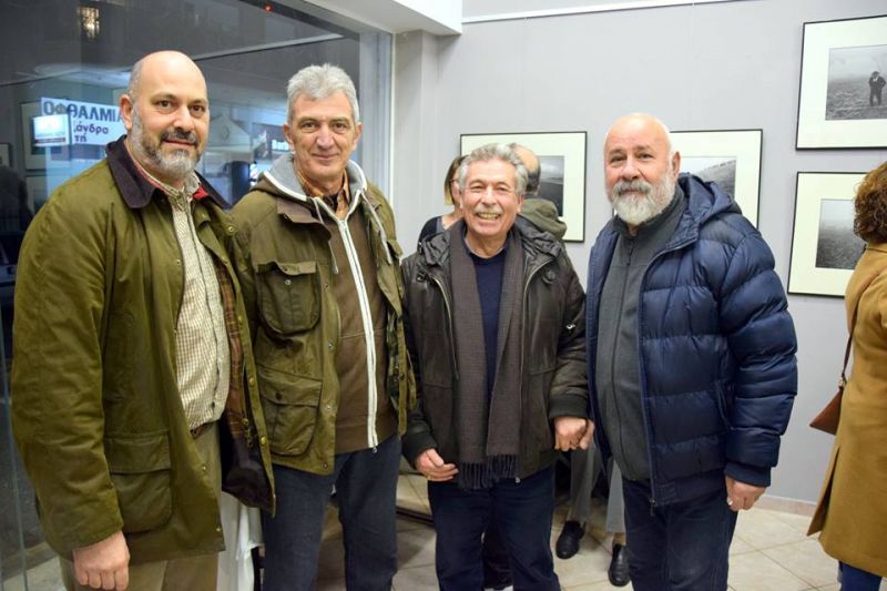 Με μεγάλη προσέλευση κόσμου ξεκίνησε χθές η έκθεση φωτογραφίας &quot;ΤΟ ΒΛΕΜΑ ΤΗΣ ΑΙΩΝΙΟΤΗΤΑΣ&quot; στη Gallery Tύρβη, στο Μεσολόγγι