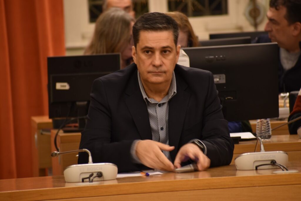 Παπαναστασίου για το Πανεπιστήμιο: «Να σταματήσει η τεχνητή αντιπαράθεση Αγρινίου-Μεσολογγίου»-Τι έγραψε στο Μαξίμου