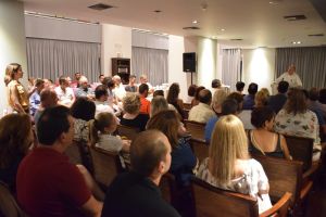 Η Ζανέτ Τσίπρα στη δυναμική συγκέντρωση νίκης του Σταύρου Καραγκούνη στο Αγρίνιο