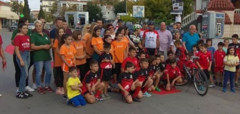 Ποδηλάτες από τον Σύλλογο Αιμοδοτών και Δωρητών Οργάνων Σώματος Αιτωλοακαρνανίας «οργώνουν» την Ελλάδα (ΔΕΙΤΕ ΦΩΤΟ)
