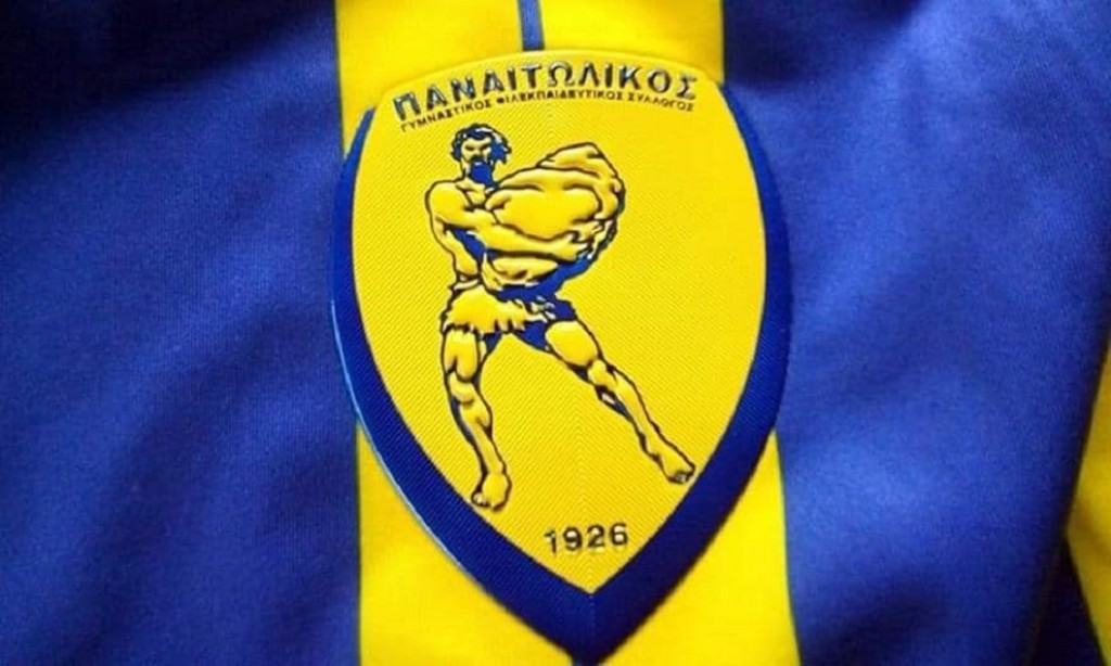 «Όσο ο Παναιτωλικός έχει τέτοιους φιλάθλους, η φλόγα του θα καίει άσβεστη»- Μία δωρεά που συγκίνησε