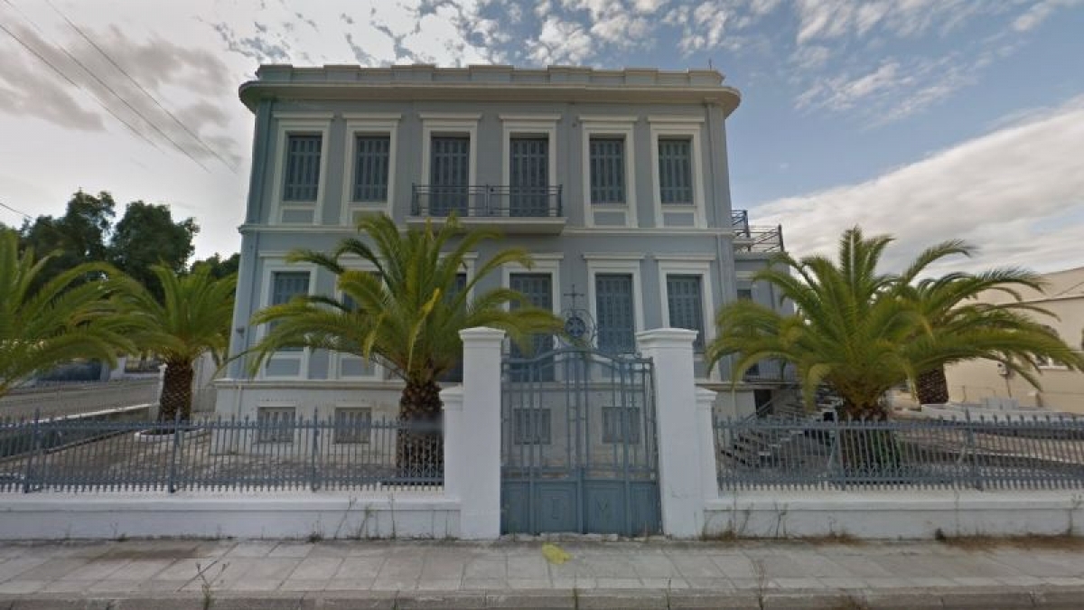 Μνημείο το Μητροπολιτικό Μέγαρο στο Μεσολόγγι