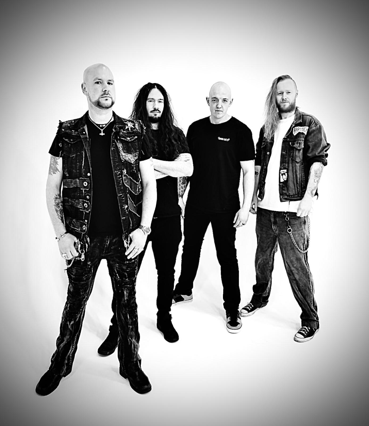 NEΟ βίντεο κλιπ από τους THE BLACK HOUNDS (&quot;All Kingdoms Fall&quot; μέσα από το ομώνυμο άλμπουμ)