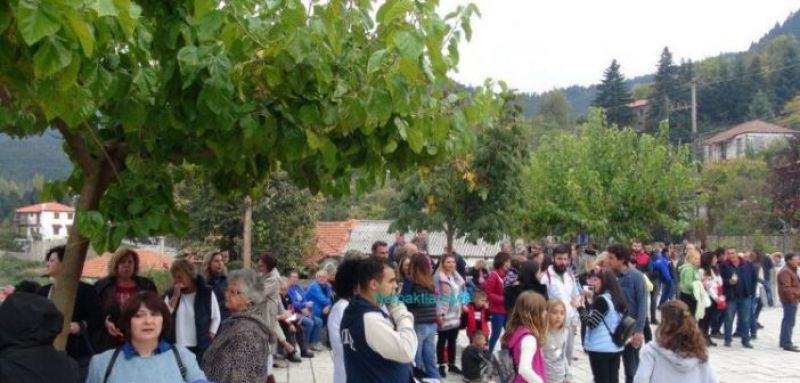 Ορεινή Ναυπακτία: Με μεγάλη επιτυχία η γιορτή κάστανου και τσίπουρου στην γραφική Άνω Χώρα (φωτο - βίντεο)