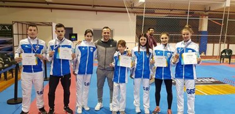 Σάρωσε σε μια ακόμη διοργάνωση ο ΑΣ ΘΗΣΕΑΣ ΑΙΤ/ΝΙΑΣ. Με 7 Αθλητές 6 Μετάλλια στις μάυρες ζώνες.