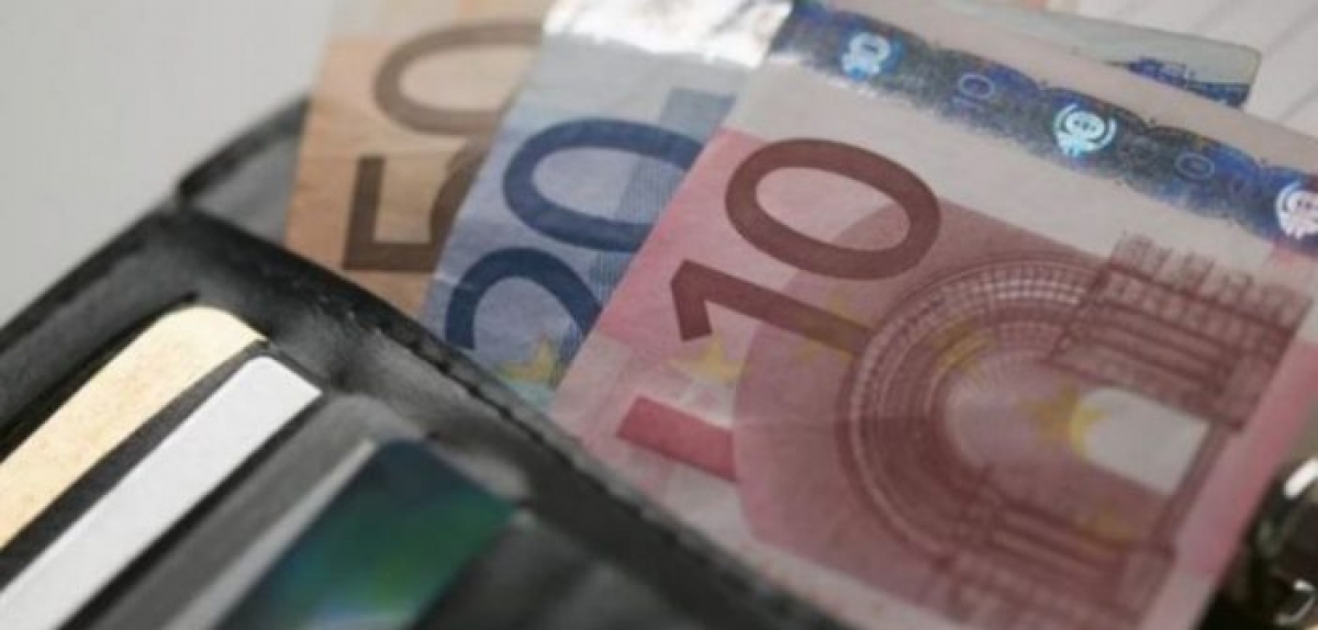 Μεσολόγγι: Μαθήτρια βρήκε και παρέδωσε πορτοφόλι