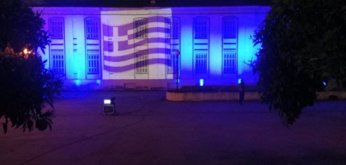 25η Μαρτίου: Φωταγώγηση εμβληματικών κτιρίων του Αγρινίου (φωτο)